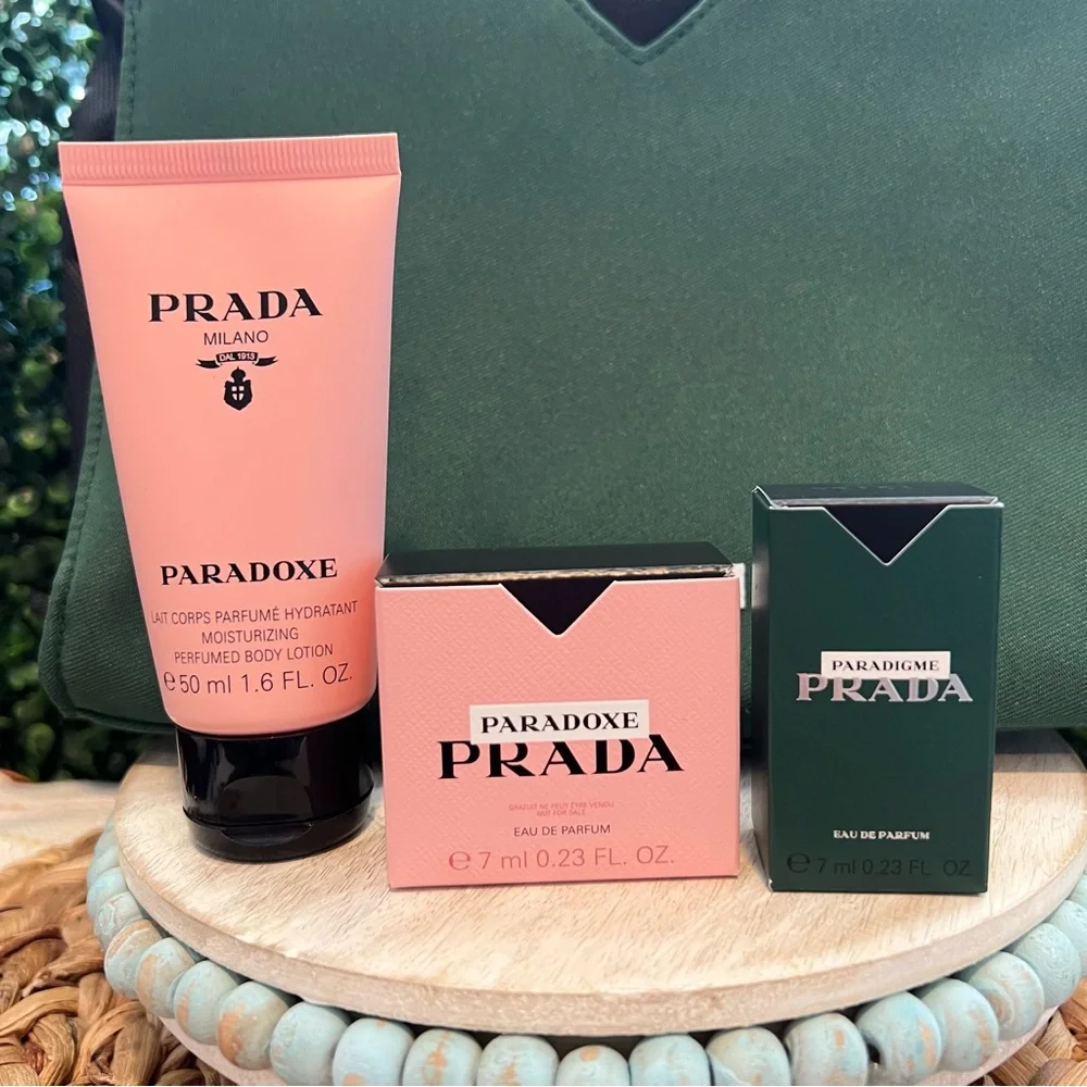 New Prada Beauty Gift Set | Paradoxe | Emerald Green Cosmetic Organizer | Travel - Picture 3 of 14